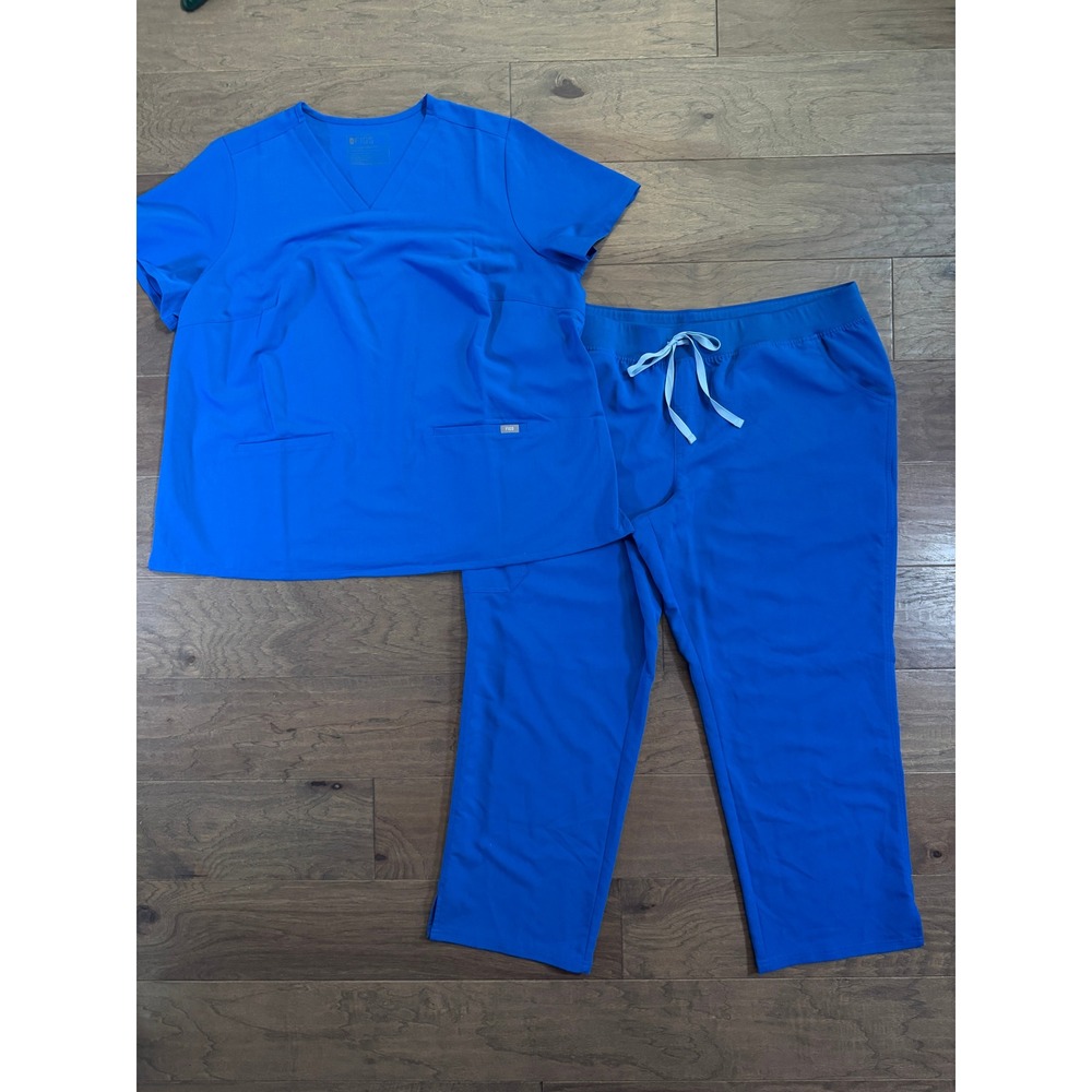 FIGS Royal Blue Technical Collection Scrub Set V-Neck Top Kade Cargo Pants 4XL